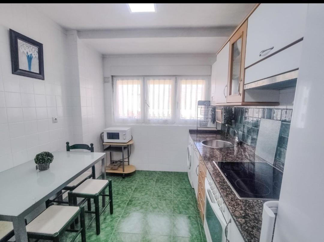 Apartamento Centrico Con Wifi อาบีเลส ภายนอก รูปภาพ